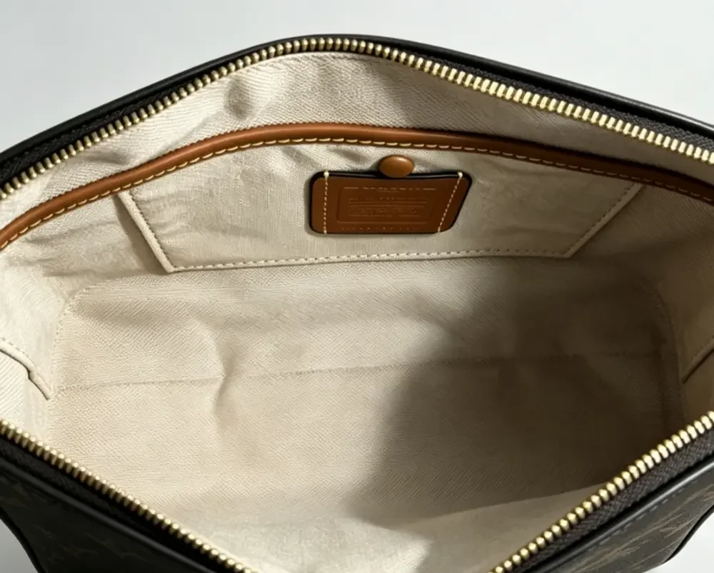 Coach Carry Bag Gold Accent Black Crescent
